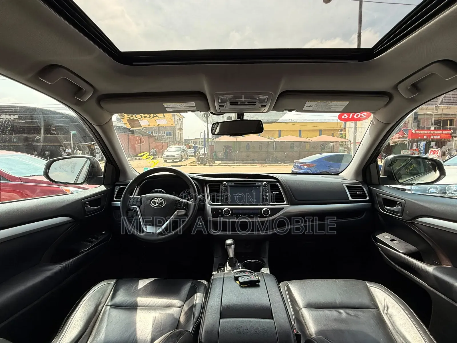 Toyota Highlander XLE V6 4x2 (3.5L 6cyl 6A) 2016 White