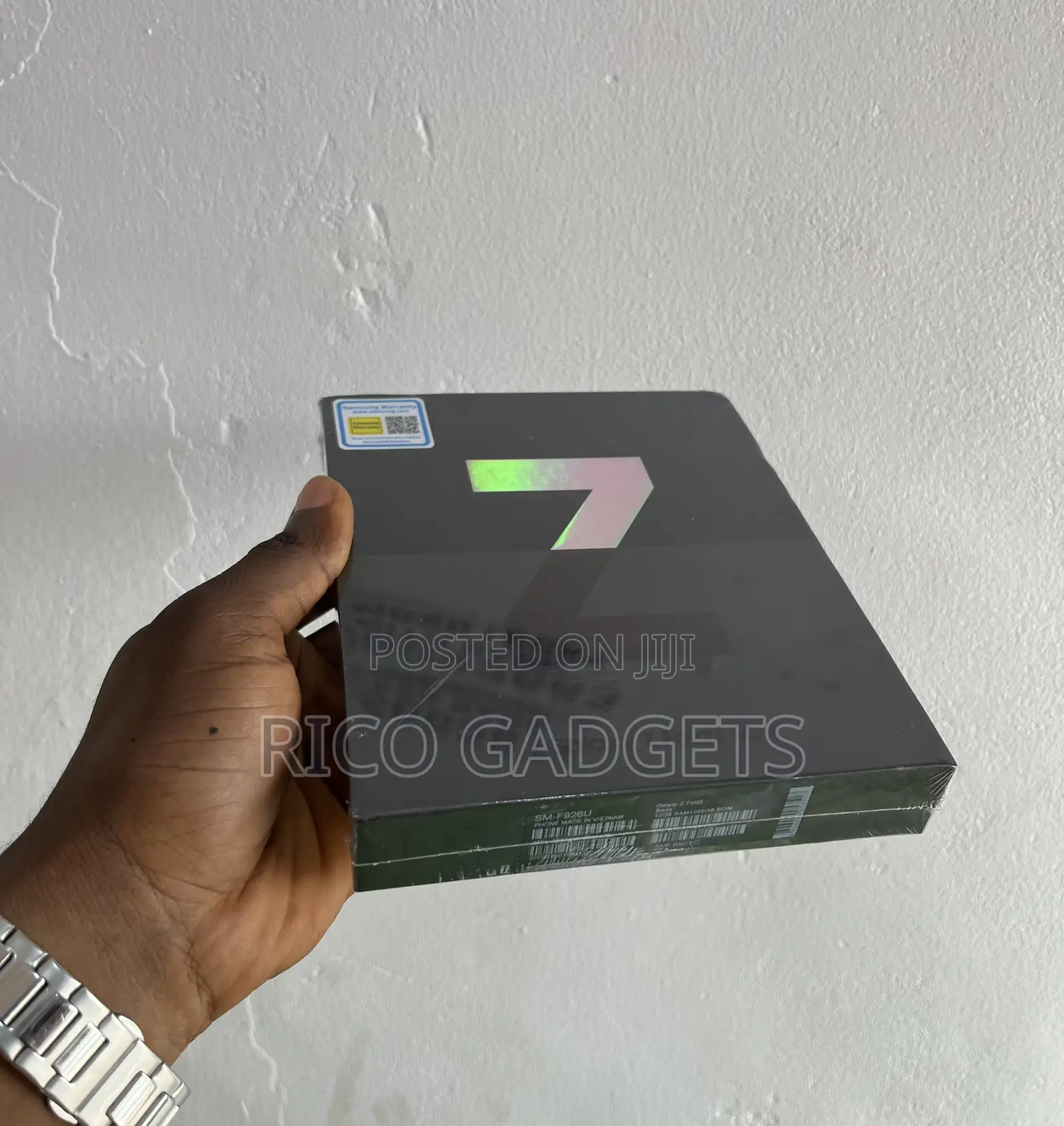 New Samsung Galaxy Z Fold 3 256 GB Black