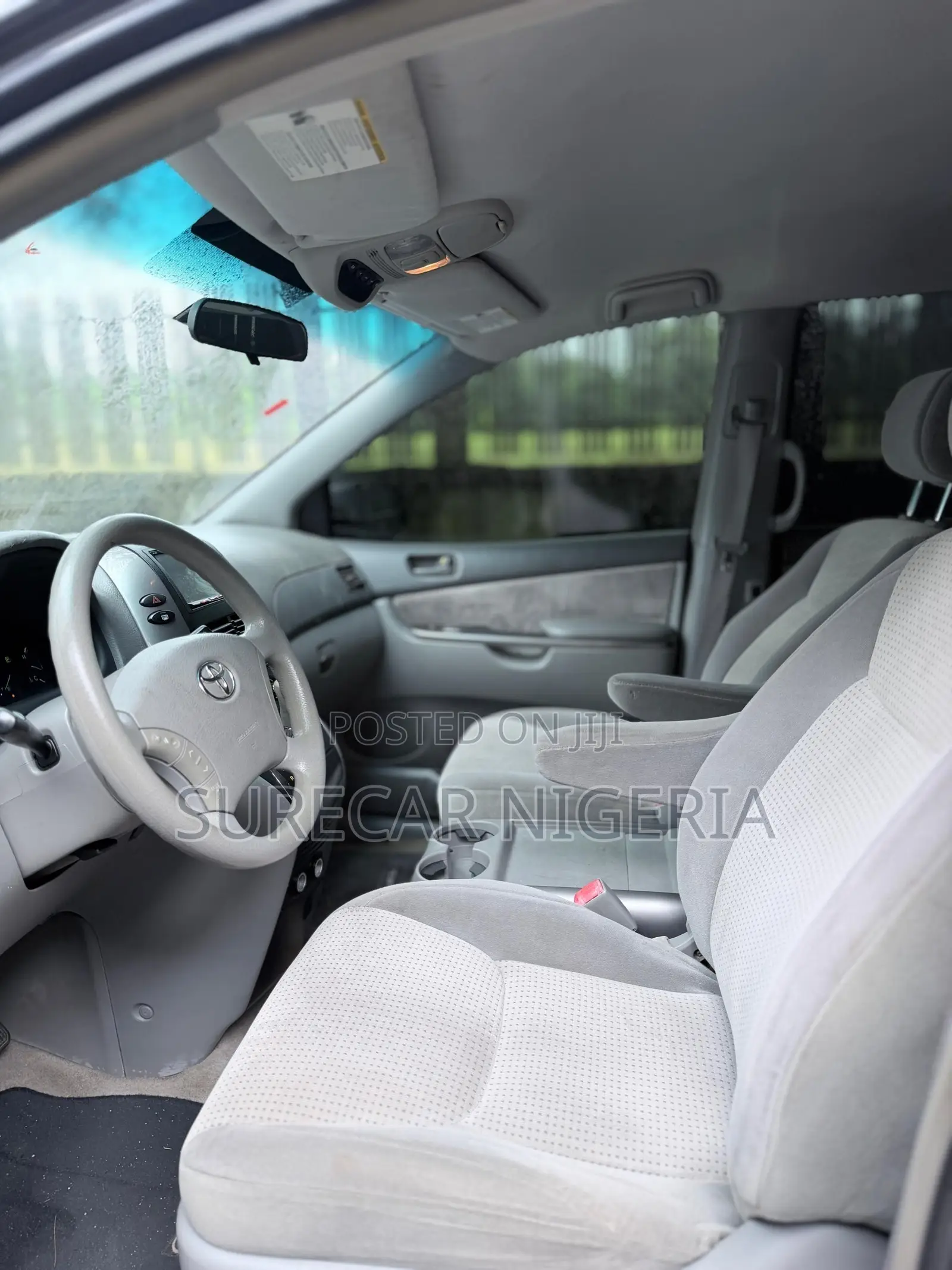 Toyota Sienna LE 2008