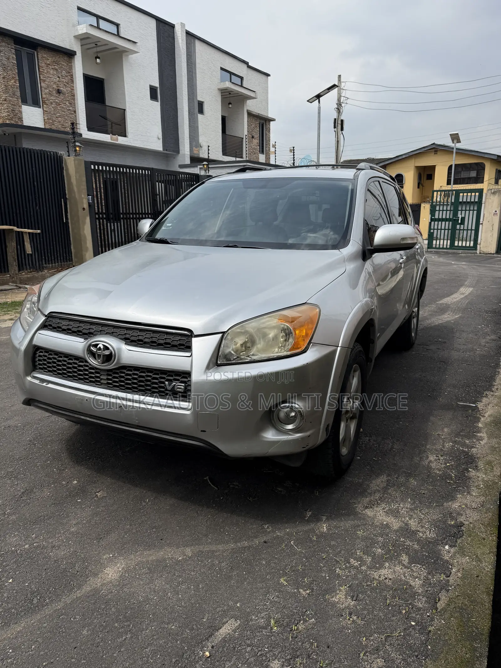 Toyota RAV4 3.5 Limited 4x4 2012 Silver