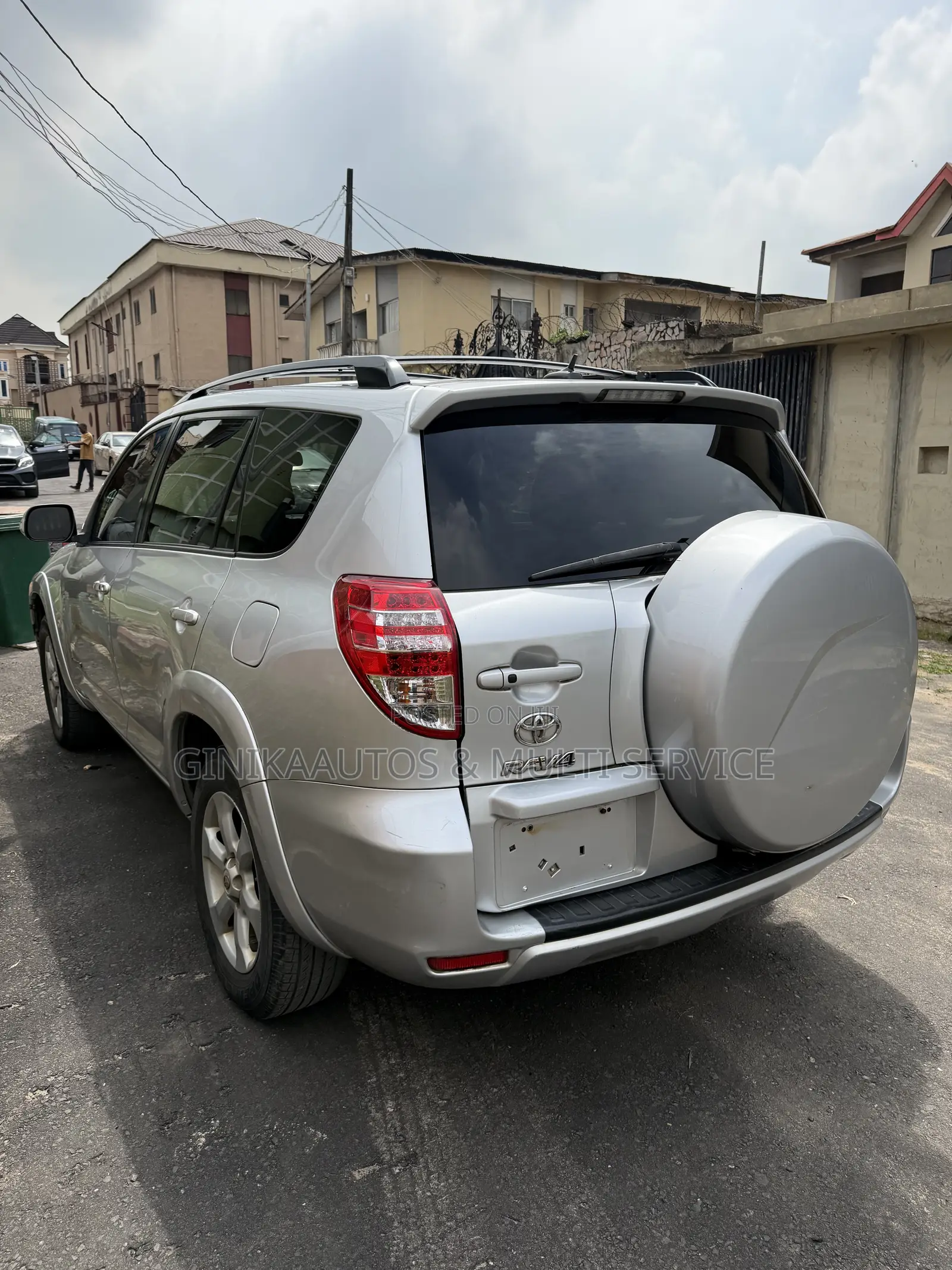 Toyota RAV4 3.5 Limited 4x4 2012 Silver