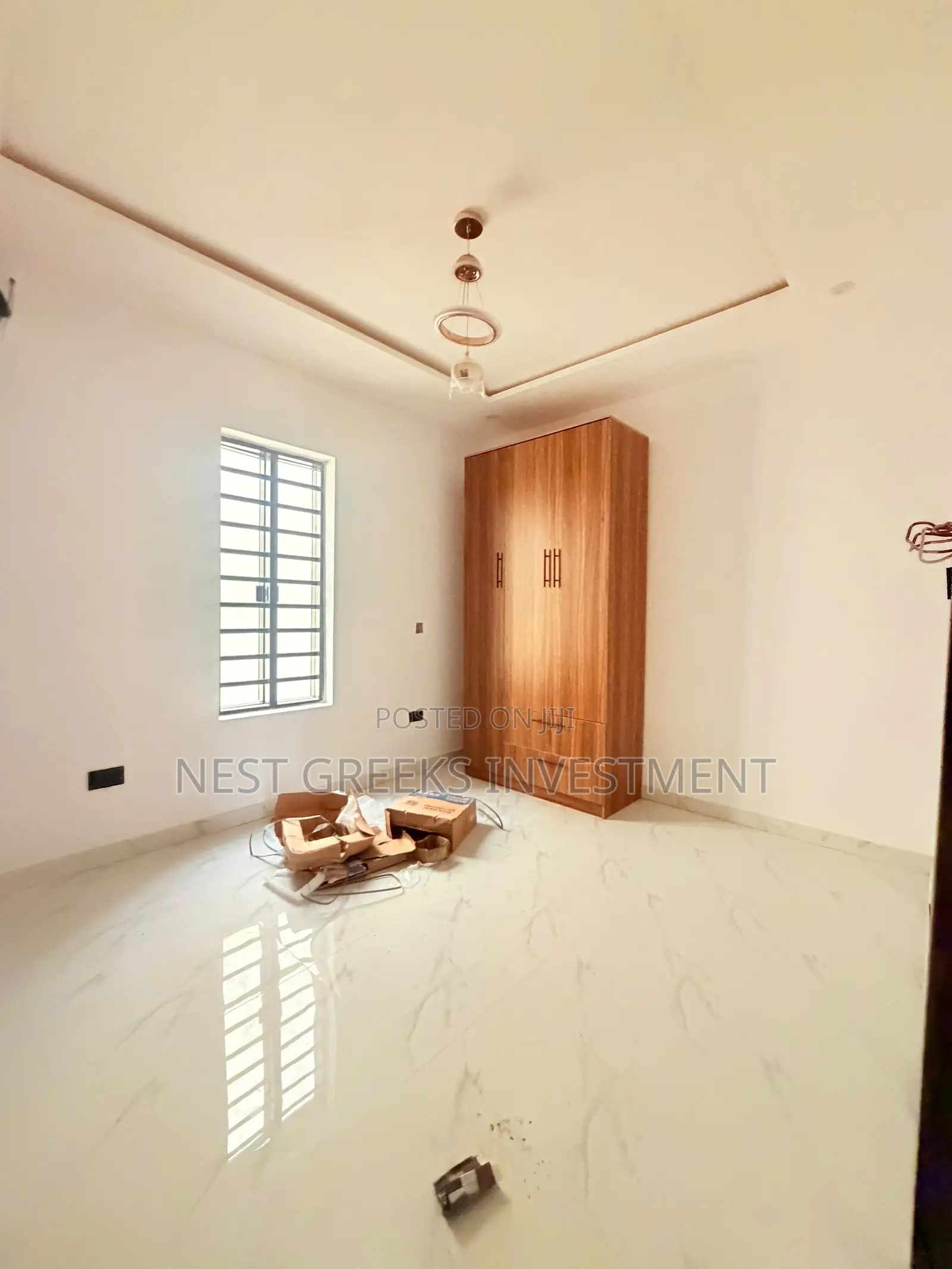 5bdrm Duplex in Omole Phase 2 for sale