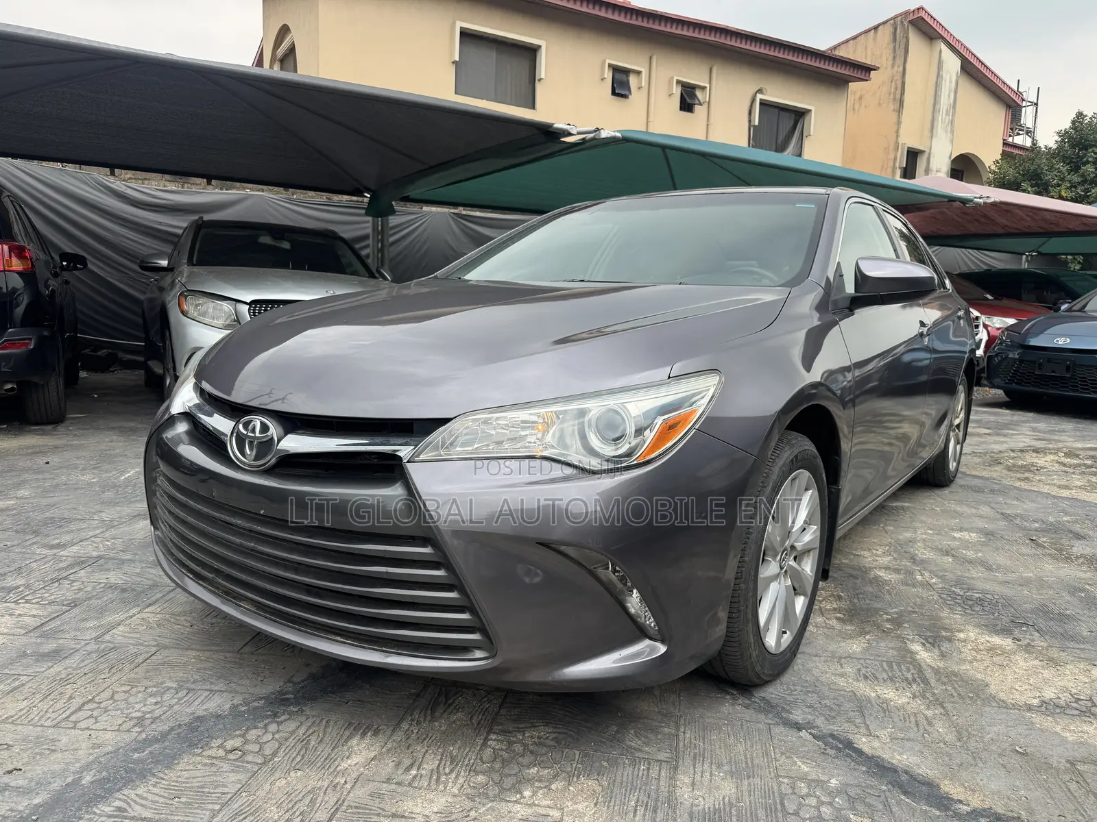 Toyota Camry 2015 Gray