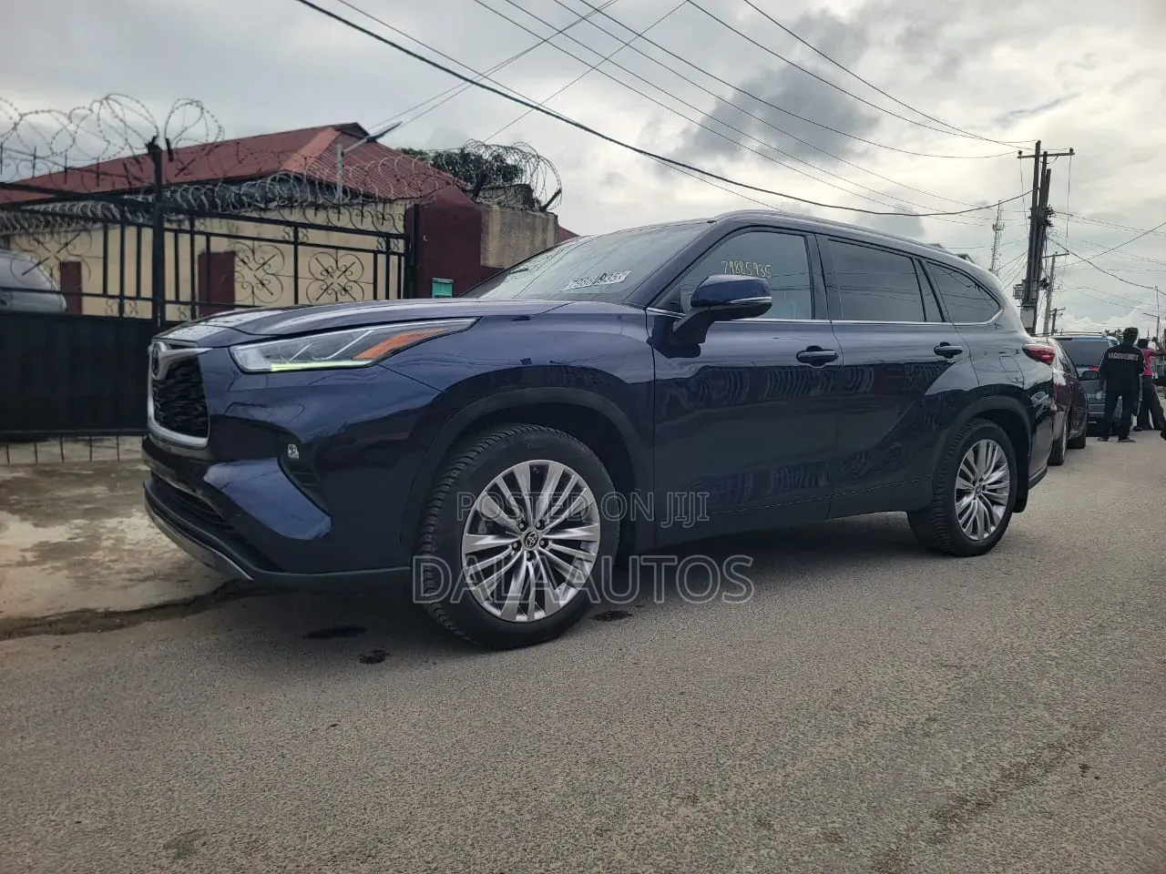 Toyota Highlander Platinum 2022 Blue