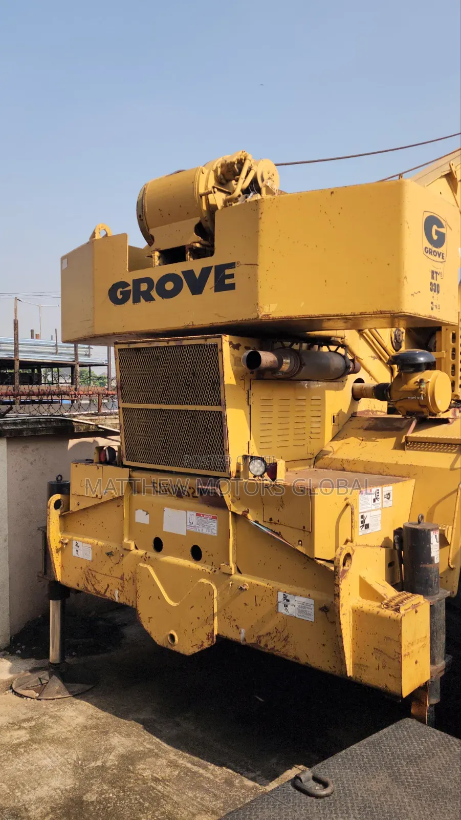 Grove Rt990 Rough-Terrain Crane 90tons