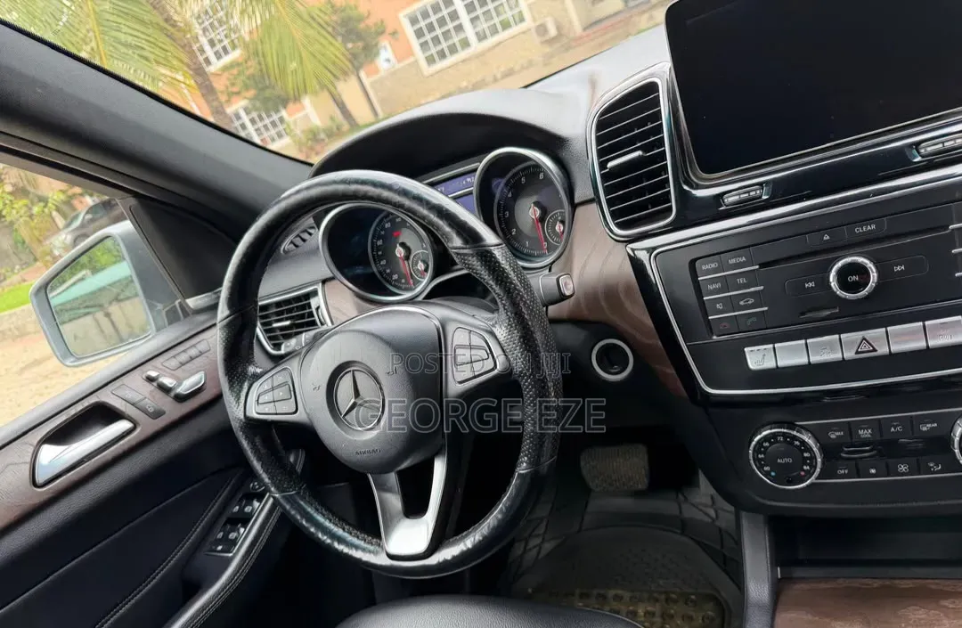 Mercedes-Benz GLE-Class GLE 350 2018 Gray