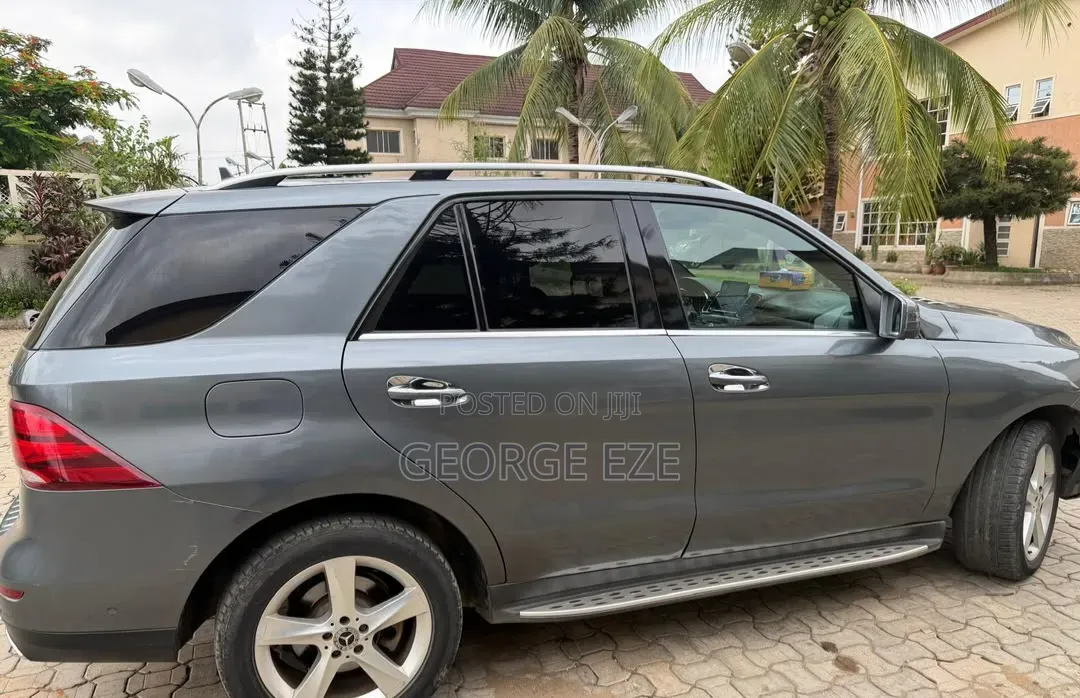 Mercedes-Benz GLE-Class GLE 350 2018 Gray