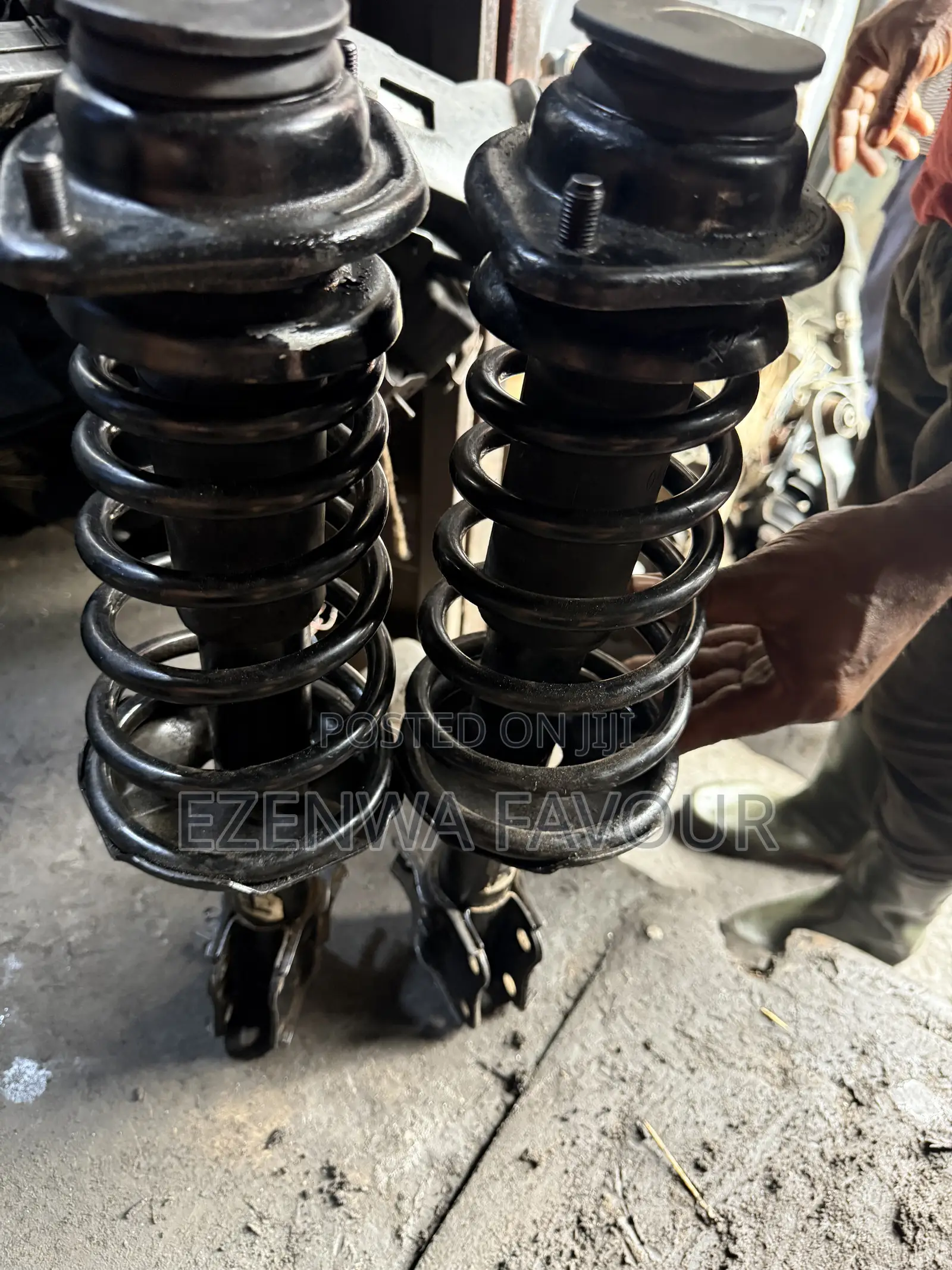Suzuki Every Front Shocks