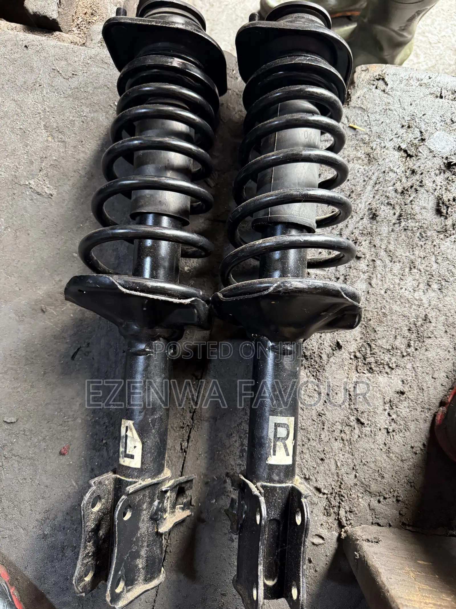Suzuki Every Front Shocks
