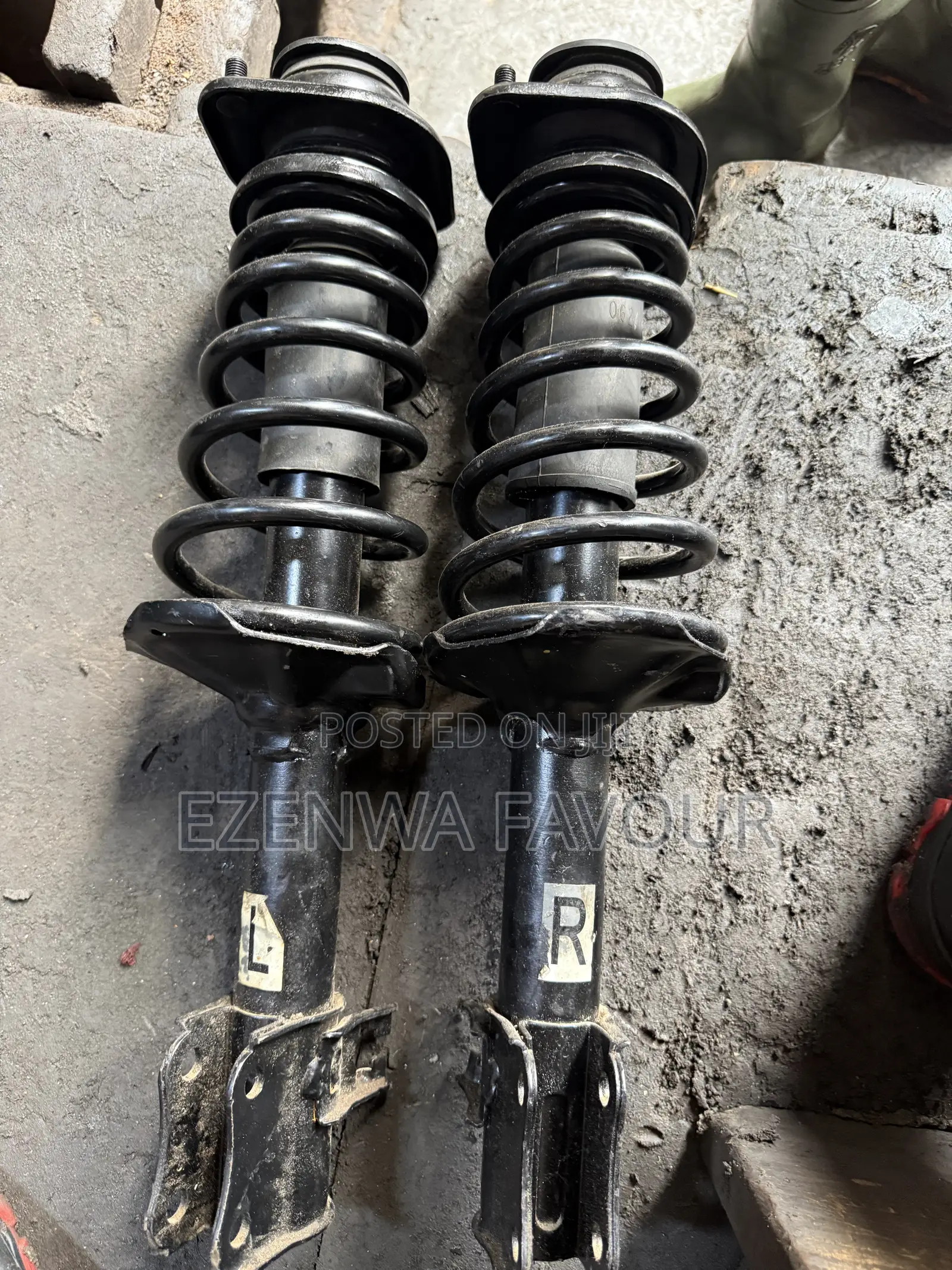 Suzuki Every Front Shocks