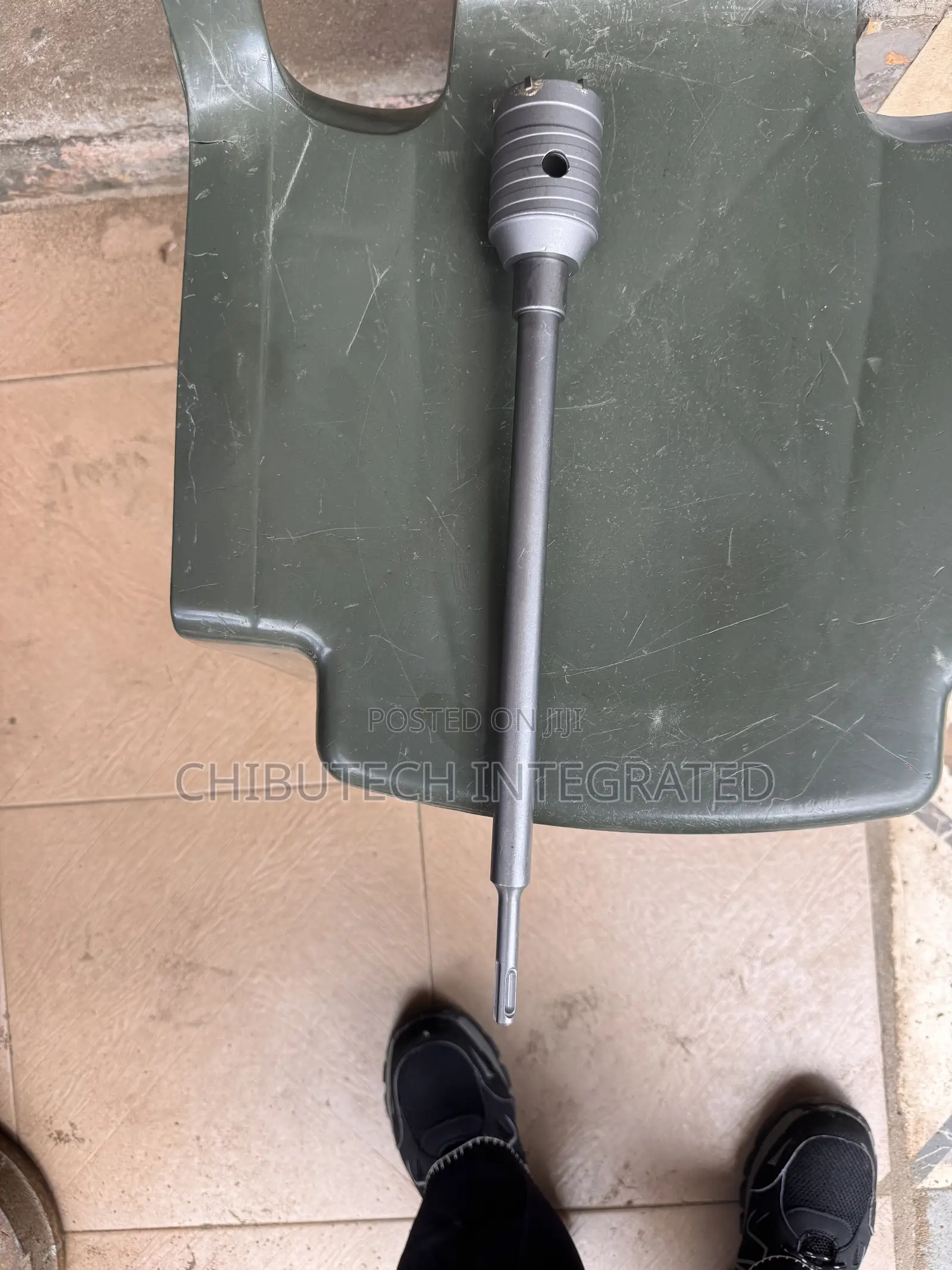 Concrete Hole Saw (Core Drill) With an SDS-plus or SDS-max Rod/Shank