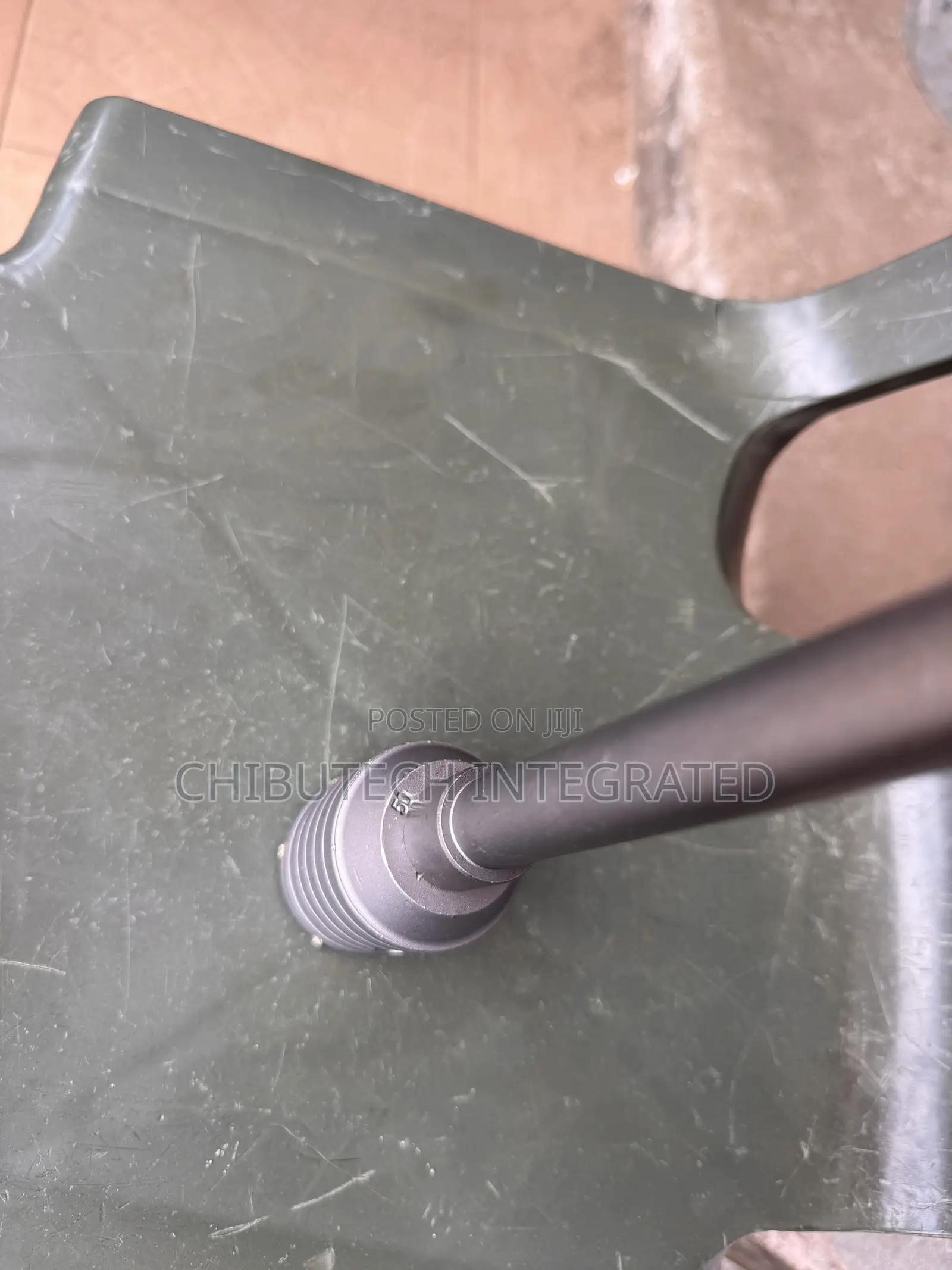 Concrete Hole Saw (Core Drill) With an SDS-plus or SDS-max Rod/Shank