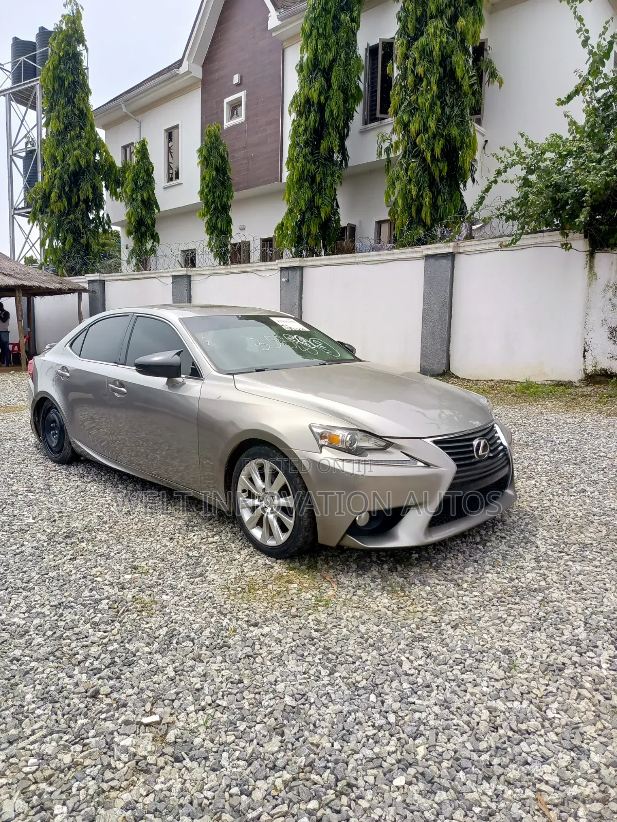 Lexus IS 2014 Gold