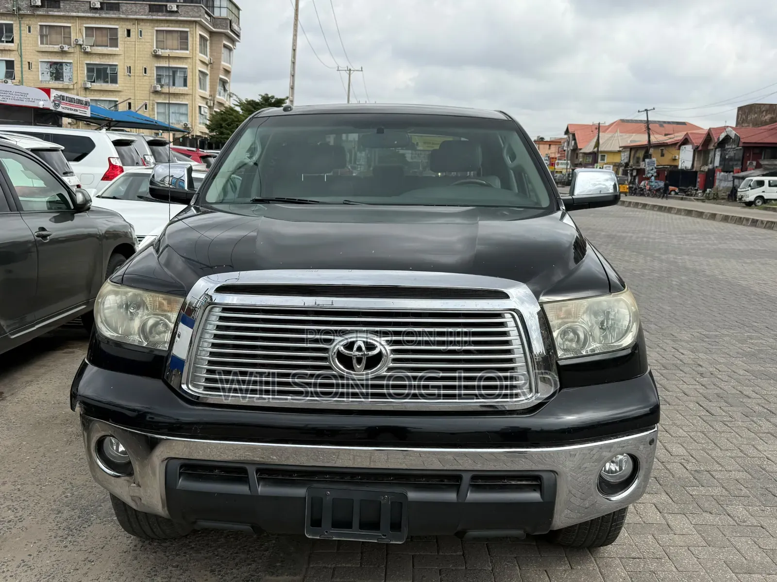 Toyota Tundra 2012 Black