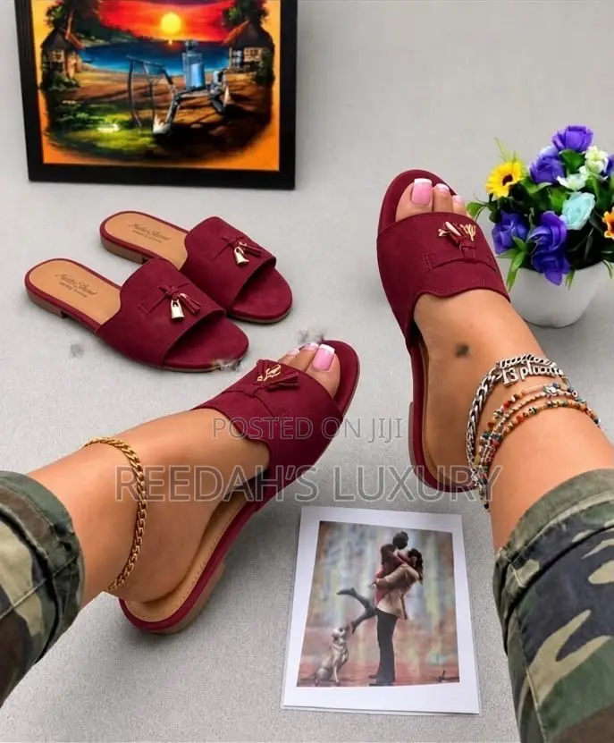 Women’s Classy Slippers