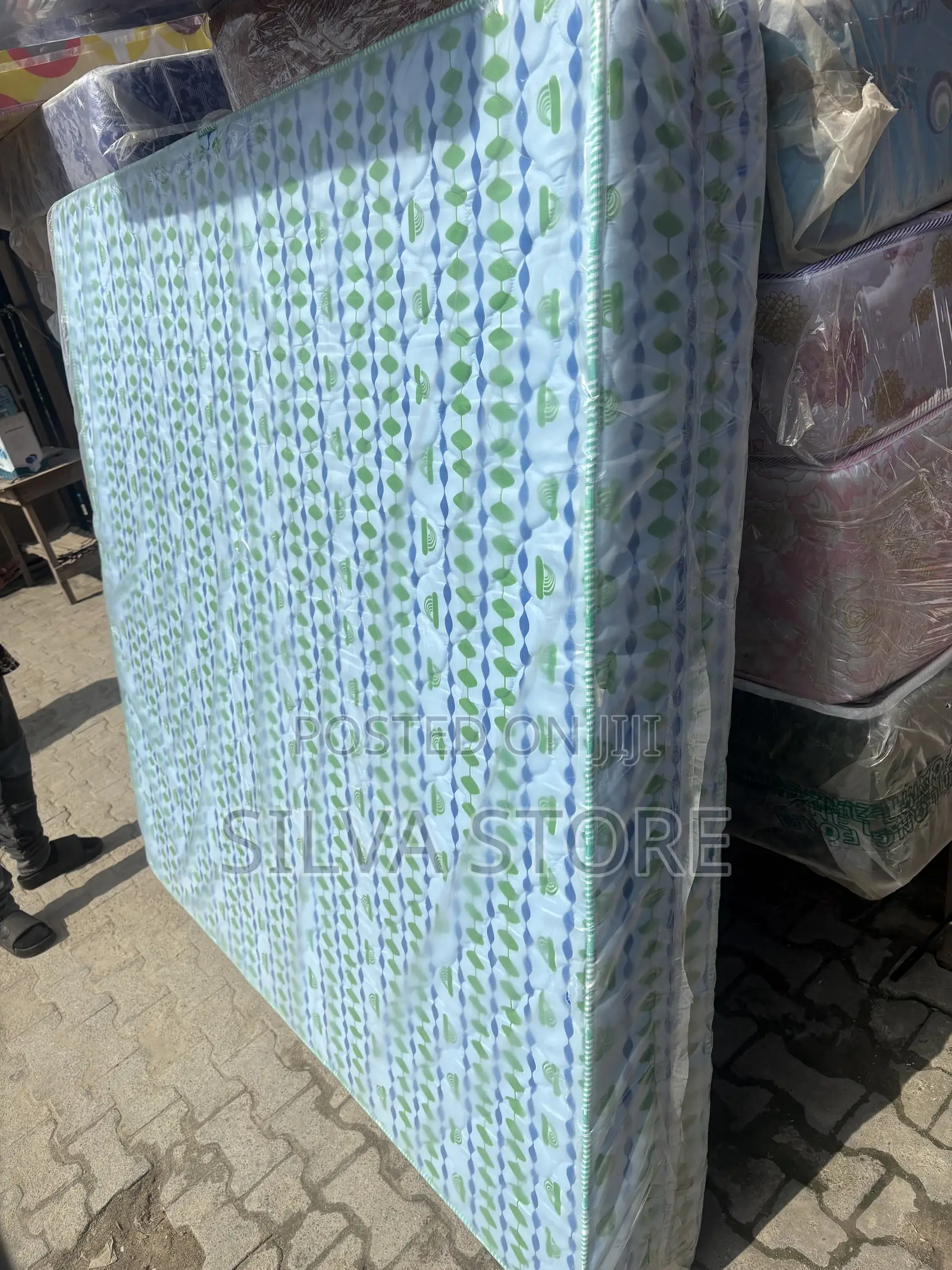 6x6 10inches New Mouka Semi-Orthopedic (Legend Plus)