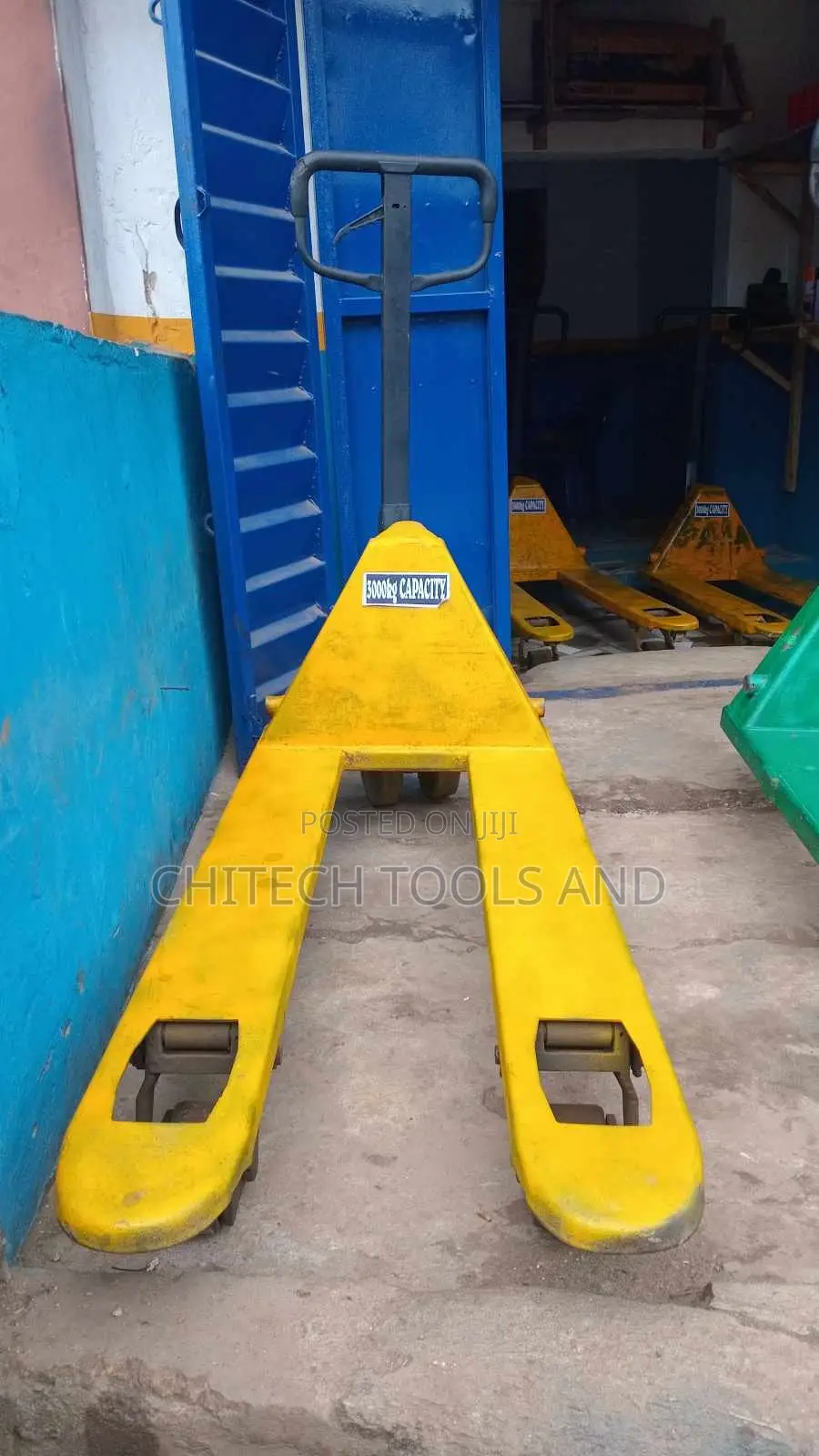 Heavy Duty 3 Ton Manual Hydraulic Pallet Jack (Refurbished)