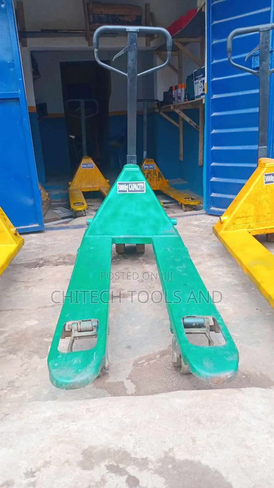 Heavy Duty 3 Ton Manual Hydraulic Pallet Jack (Refurbished)