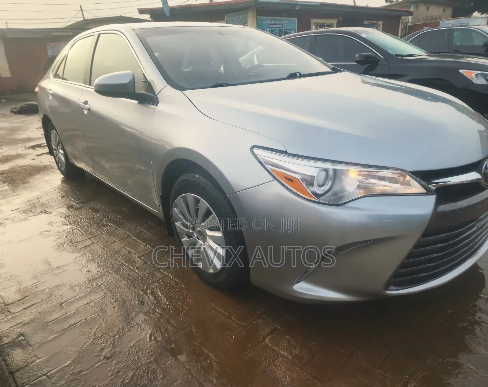Toyota Camry LE 4dr Sedan (2.5L 4cyl 6A) 2016 Silver