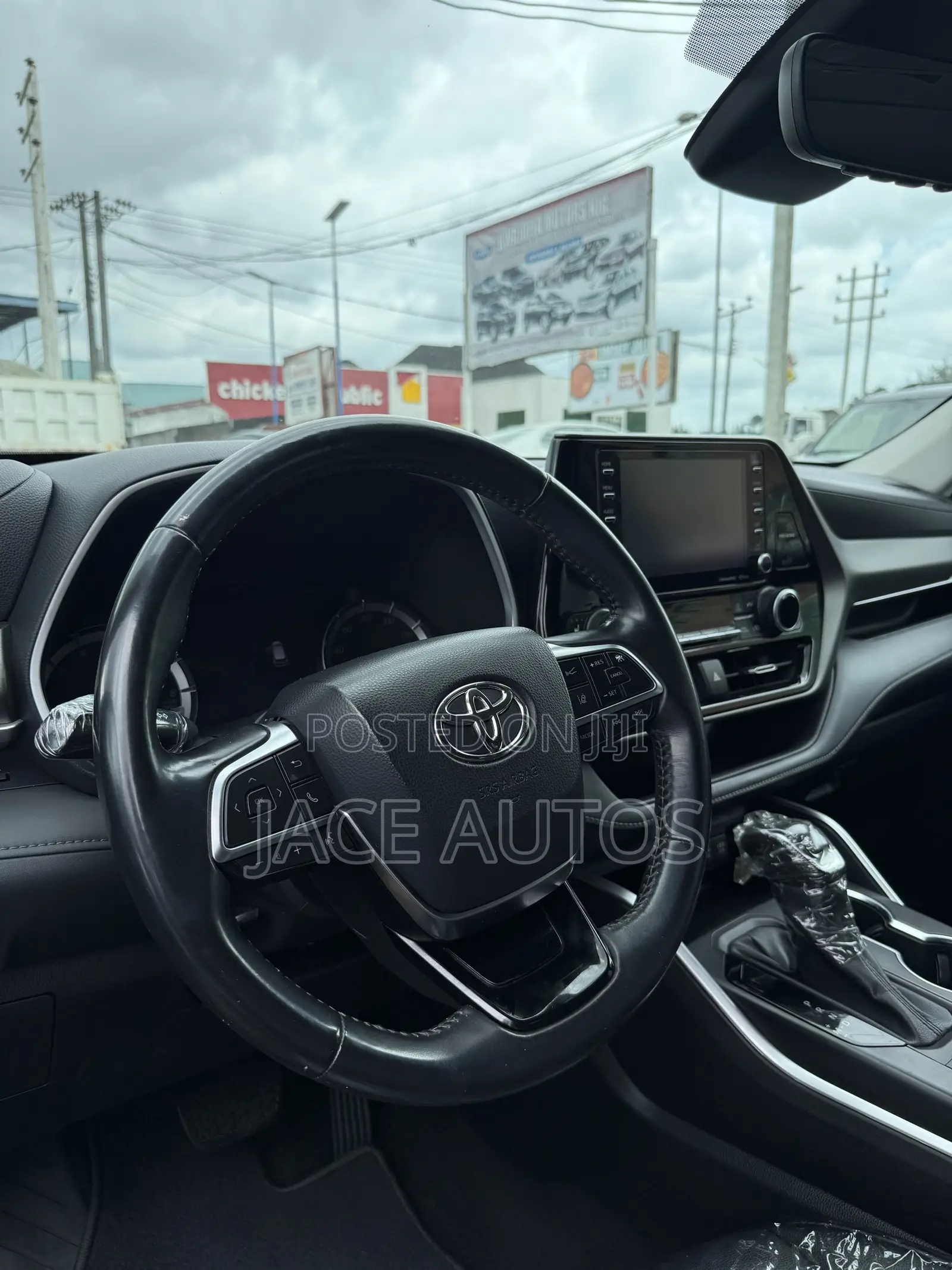 Toyota Highlander XLE 2021 Black