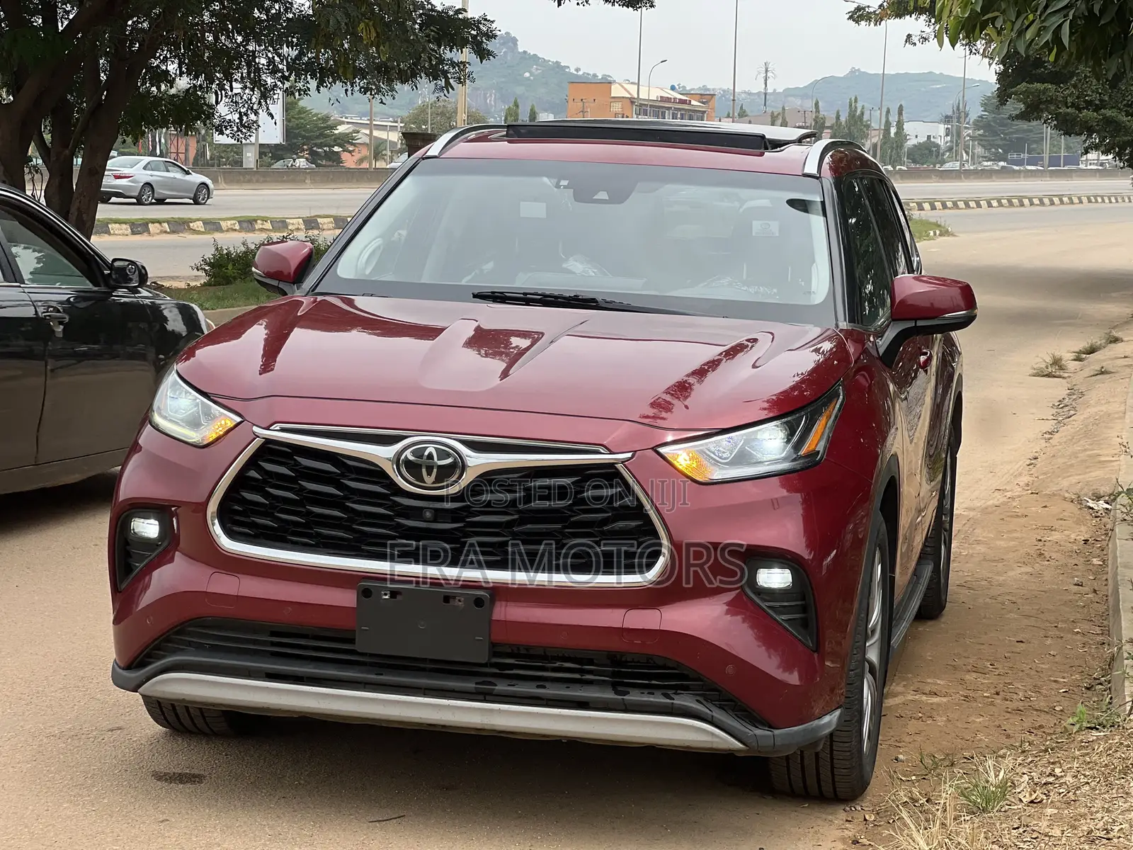 Toyota Highlander Platinum 2021 Red