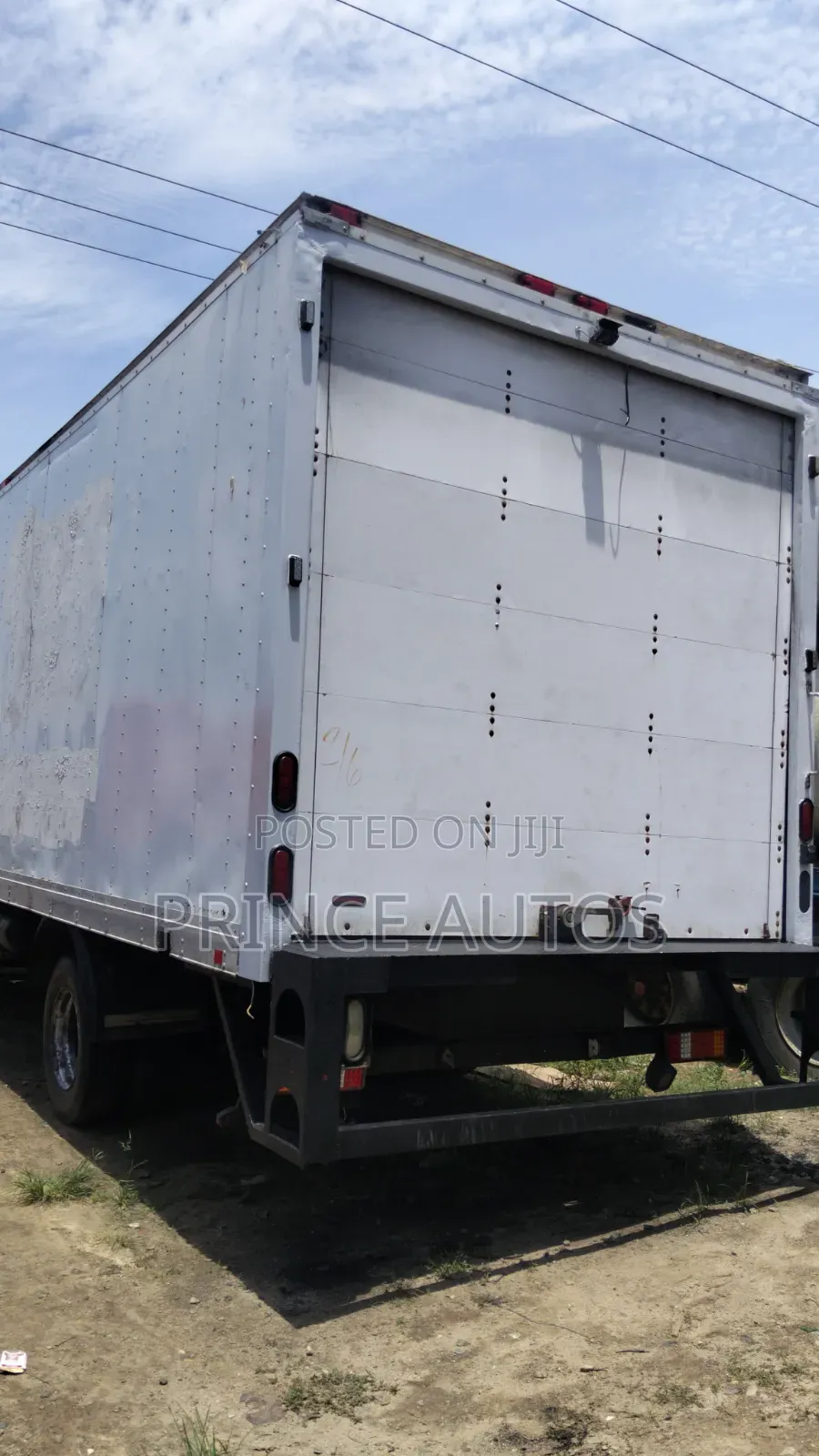 Mercedes Benz Truck 814 White