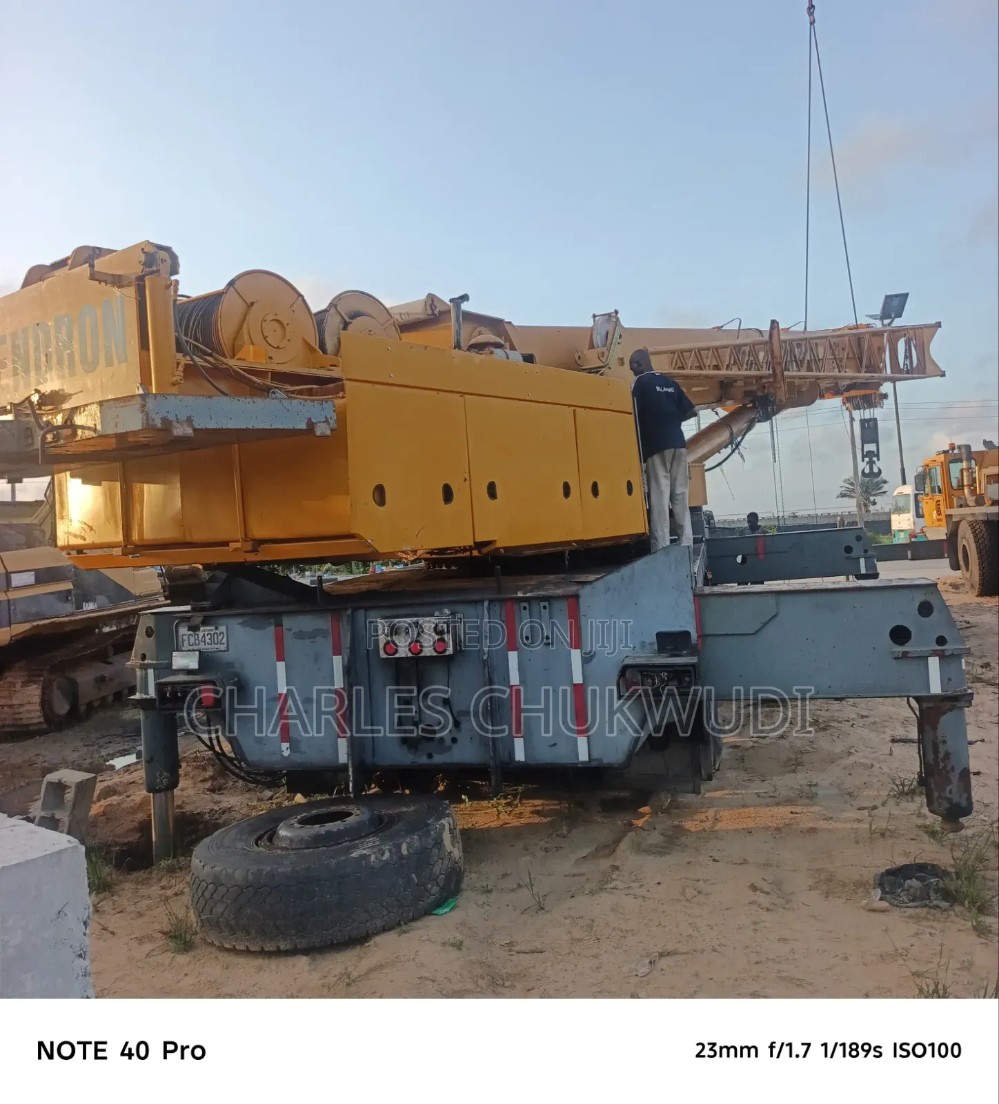 100tons Krupp Motorize Crane