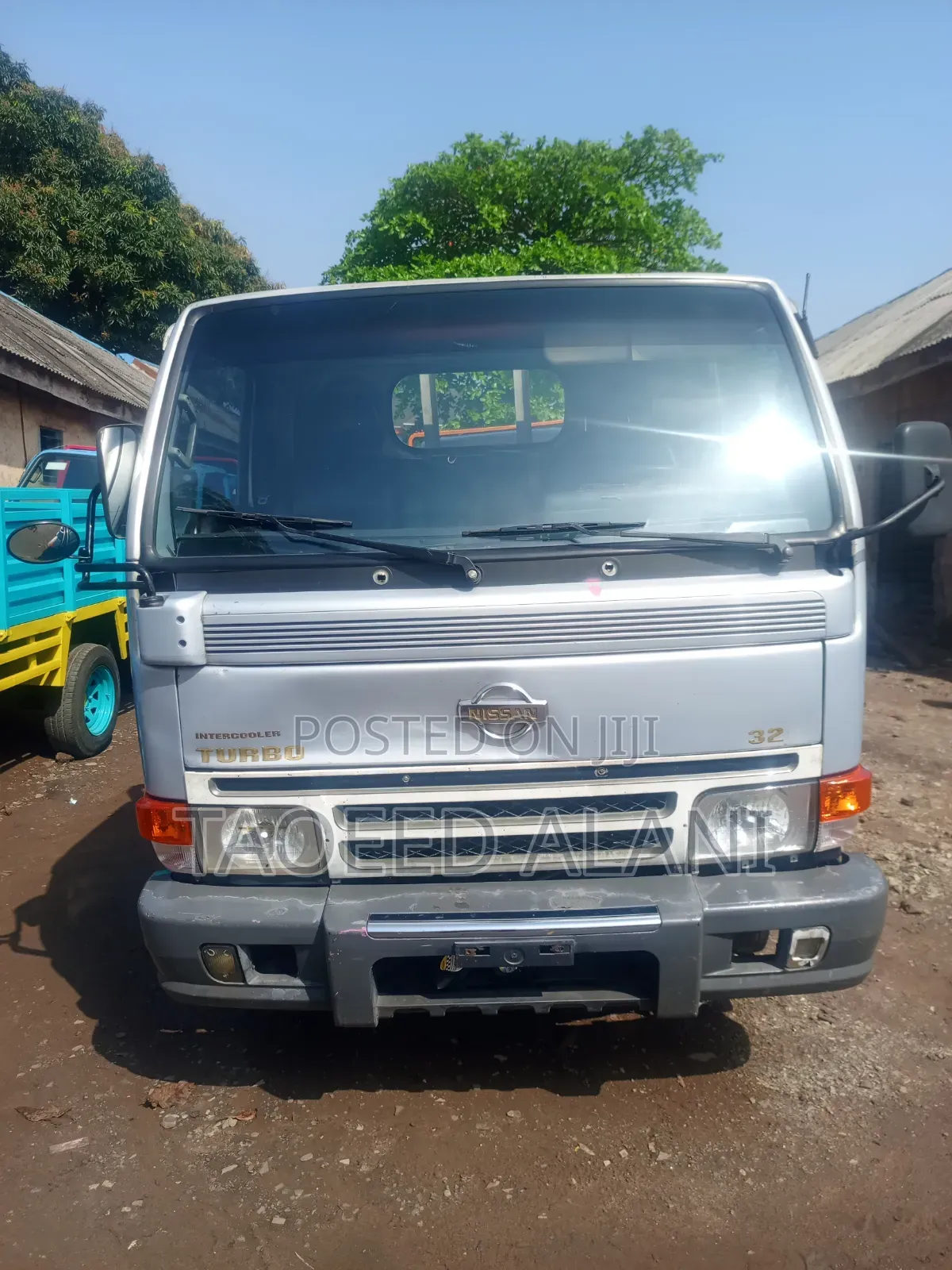 Nissan Cabstar 1999 Silver