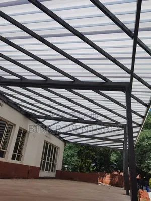 Polycarbonate Roofs Construction for Your House