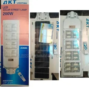 200w Akt Solar Street Light