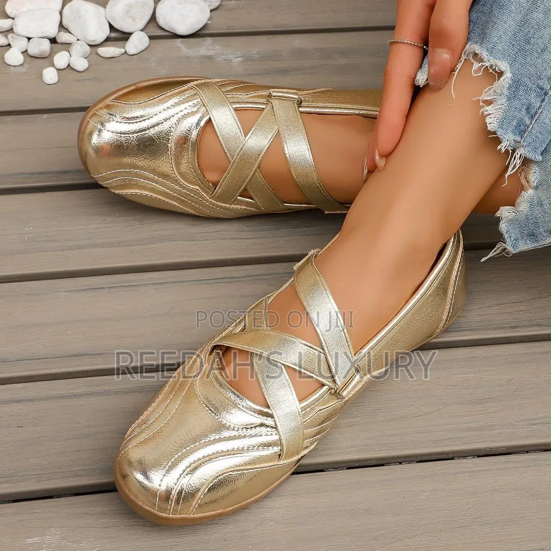 Metallic Cross-Strap Flat Shoes