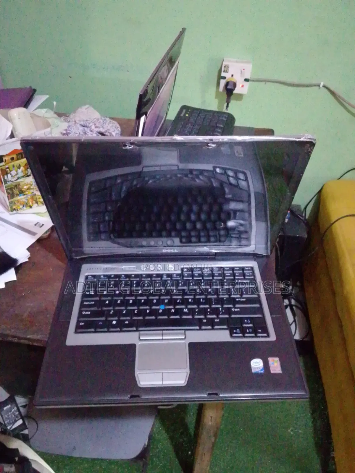 Laptop Dell 4GB Intel Core 2 Duo HDD 160GB
