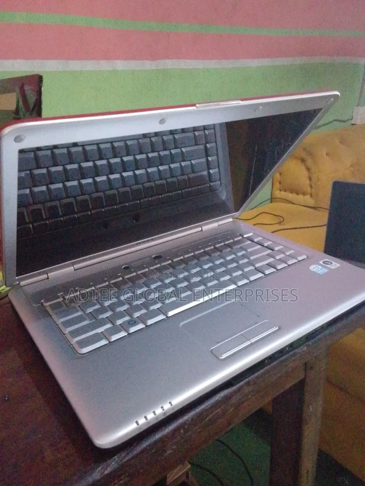 Laptop Dell Inspiron 1525 4GB Intel Celeron HDD 160GB