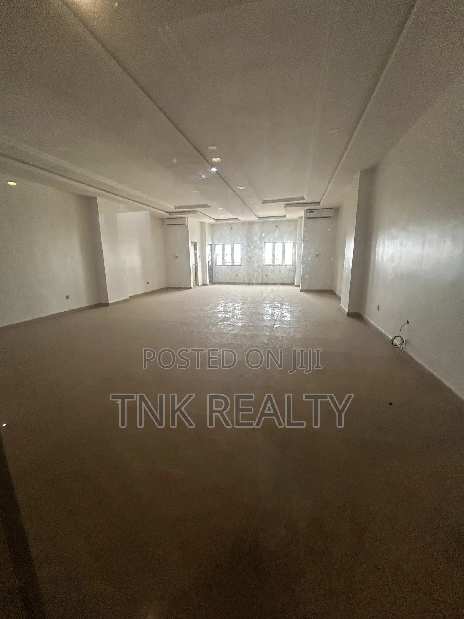Office Space/Shop to Let in Mabushi Near Bus Terminal