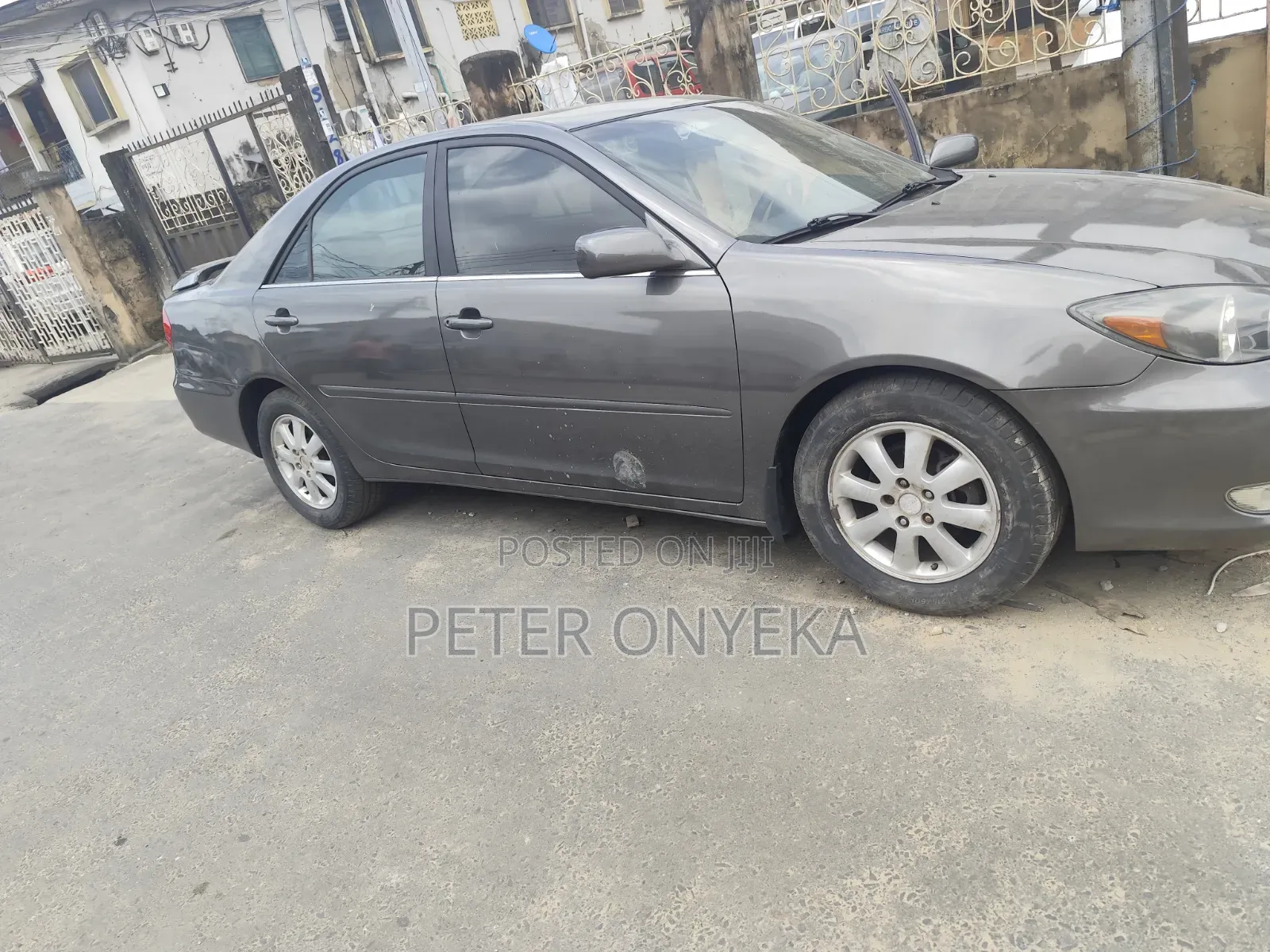 Toyota Camry 2004 Gray