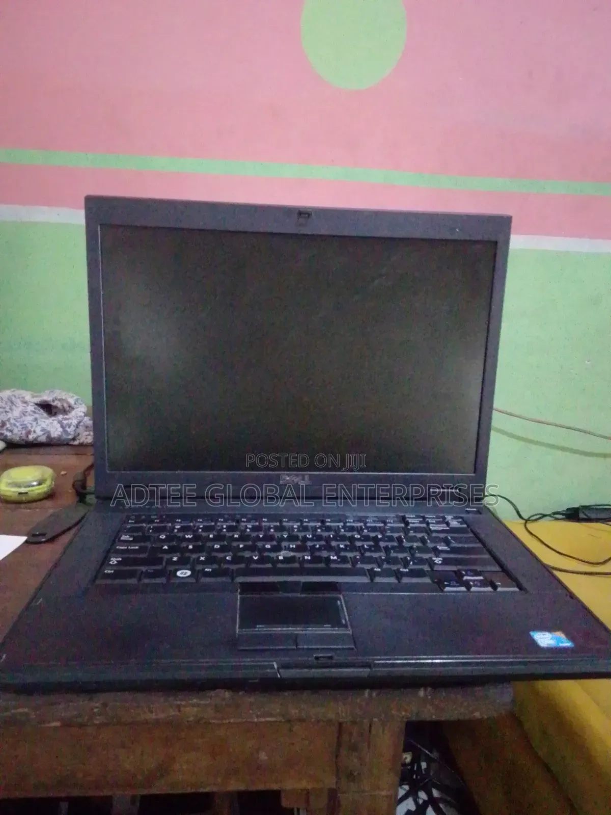 Laptop Dell Latitude E5500 4GB Intel Core 2 Duo HDD 250GB