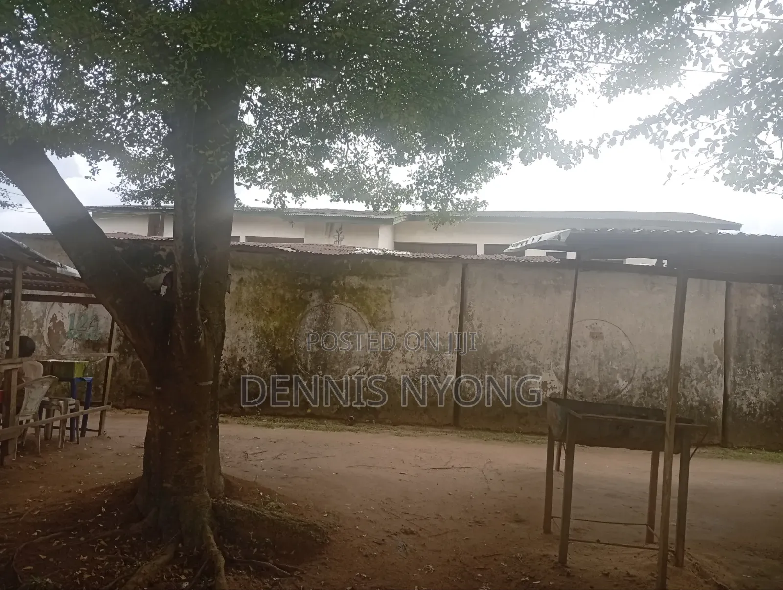 15bdrm Duplex in Mcc, Effio Ette, Calabar for sale