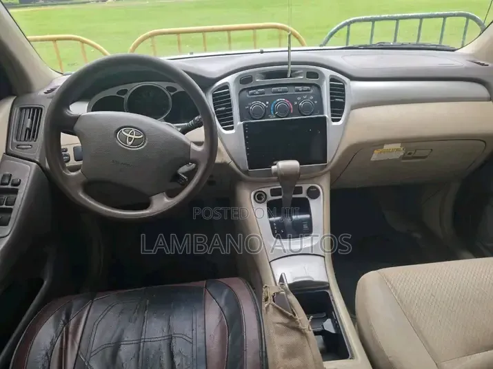 Toyota Highlander 2006 Gold