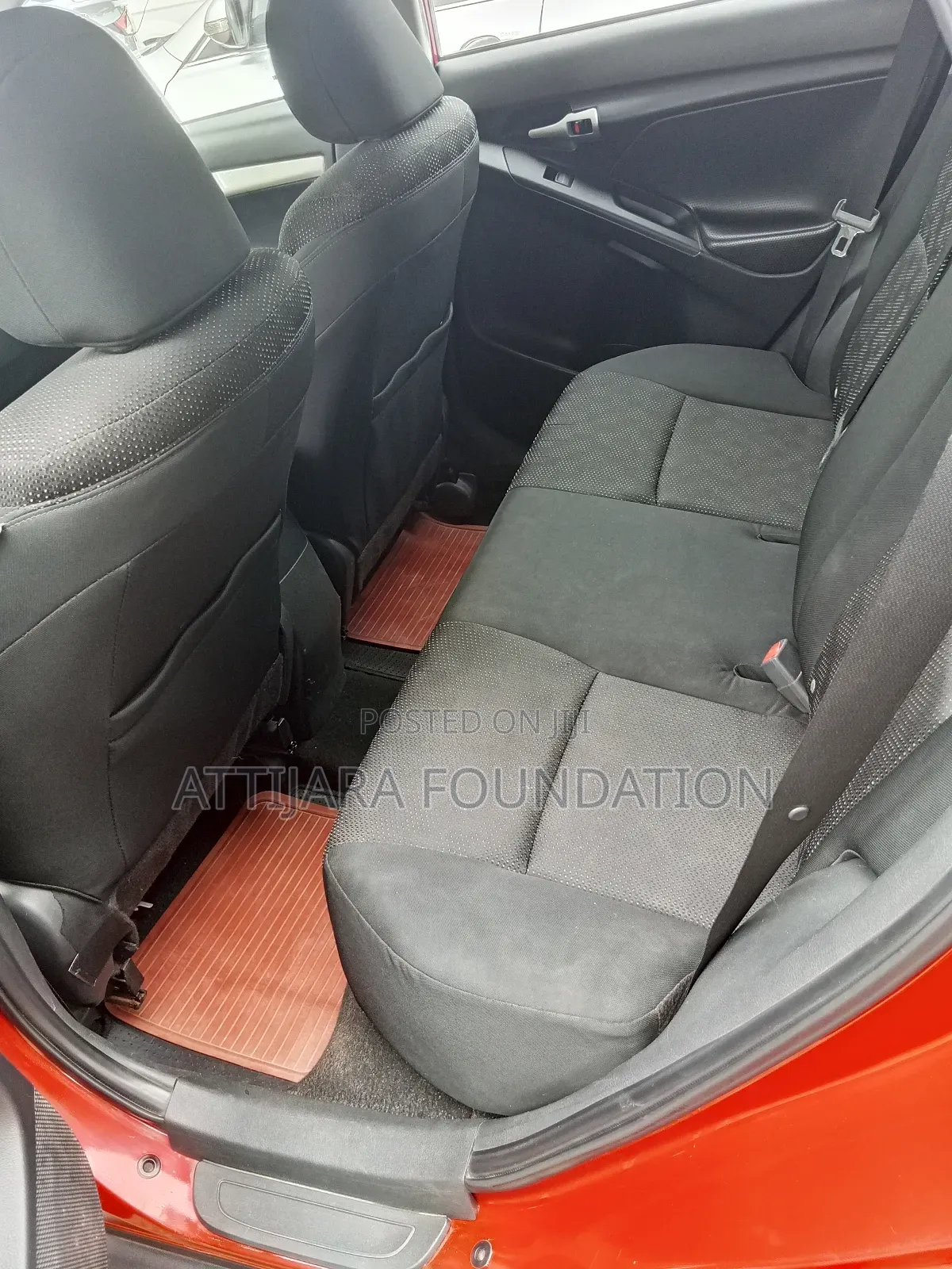 Pontiac Vibe 2009 Red