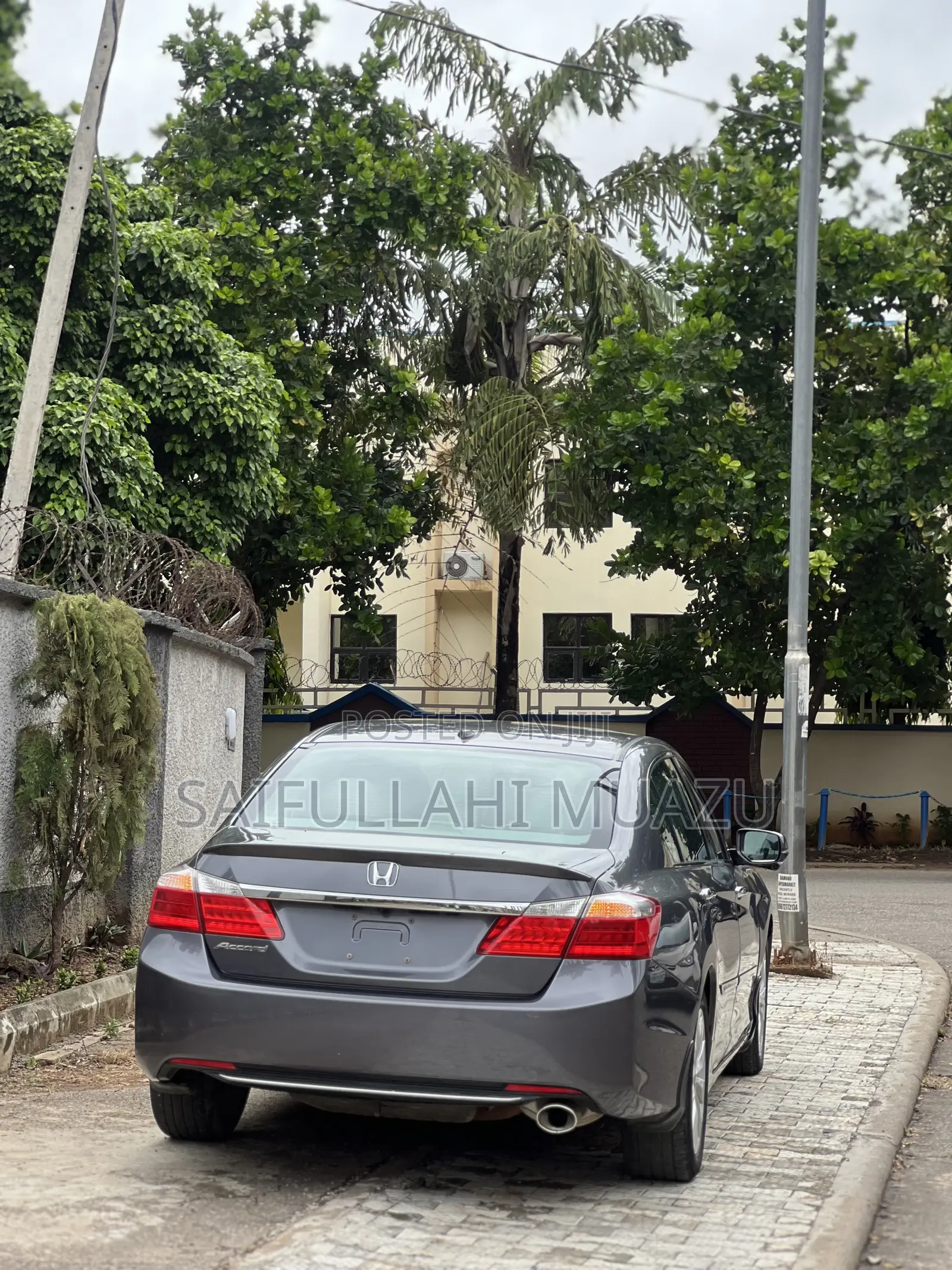 Honda Accord EX-L 4dr Sedan FWD (2.4L 4cyl 2A) 2013 Gray