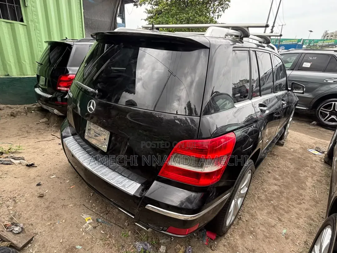 Mercedes-Benz GLK-Class 350 4MATIC 2011 Black