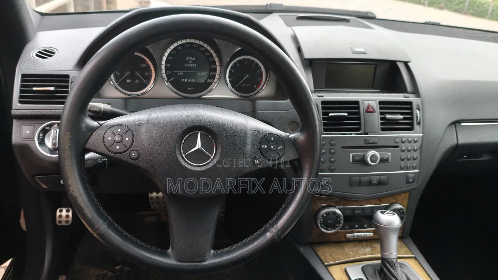 Mercedes-Benz C250 2011 Black