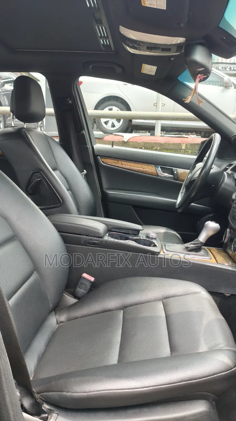 Mercedes-Benz C250 2011 Black