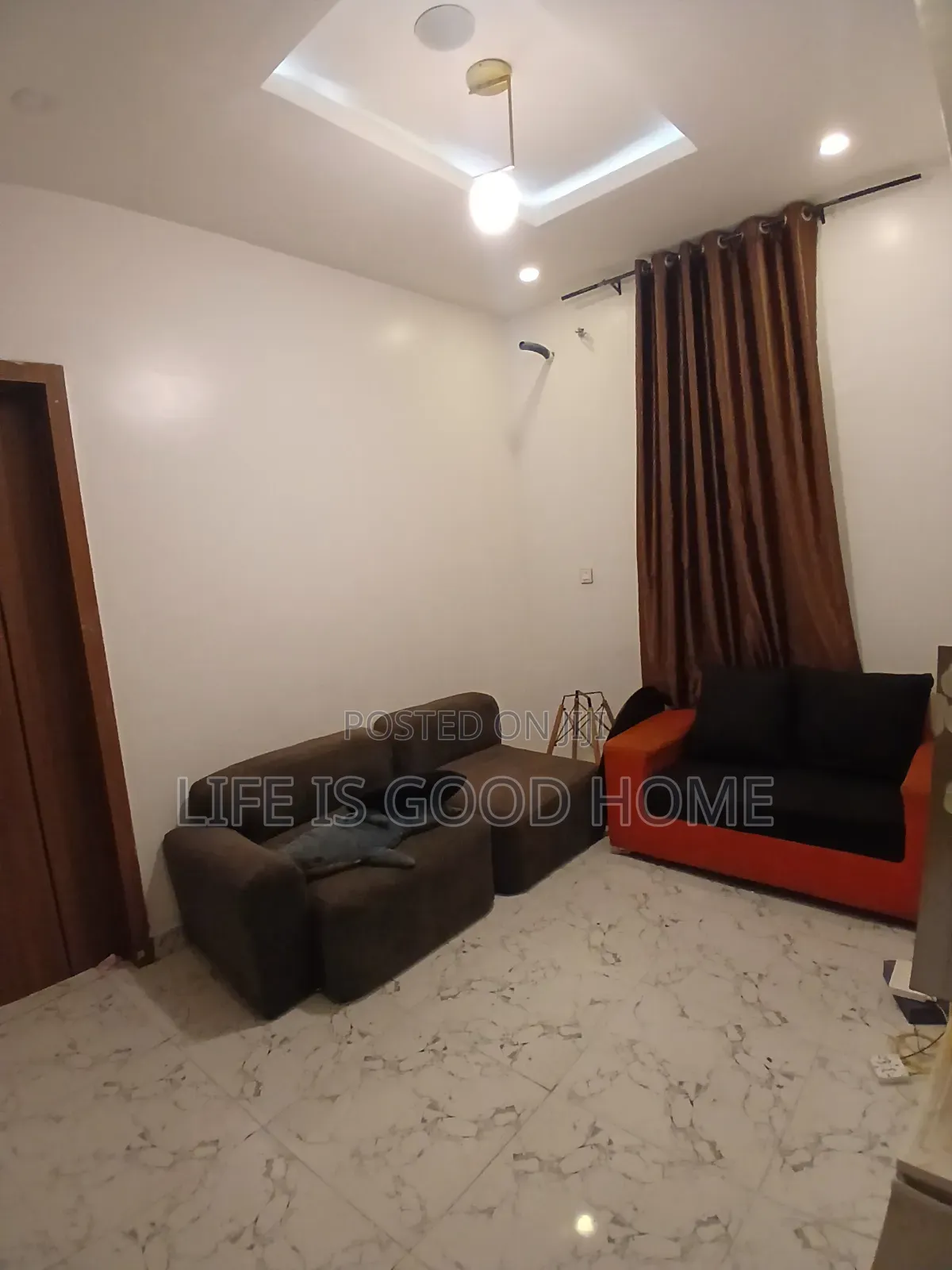 1bdrm Shared Apartment in Agungi East Estate for rent