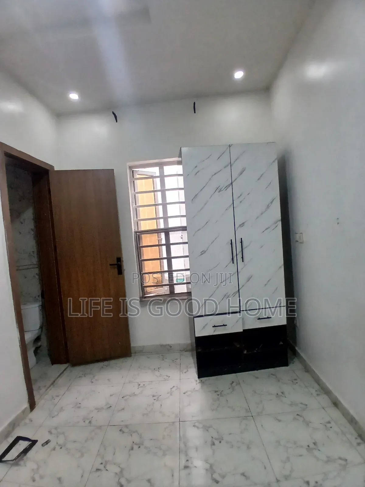 1bdrm Shared Apartment in Agungi East Estate for rent