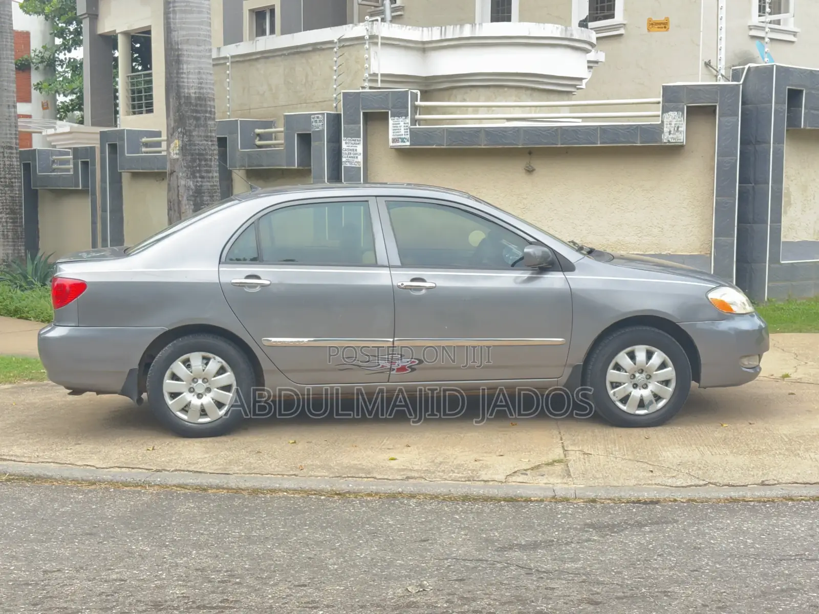Toyota Corolla 2005 Gray