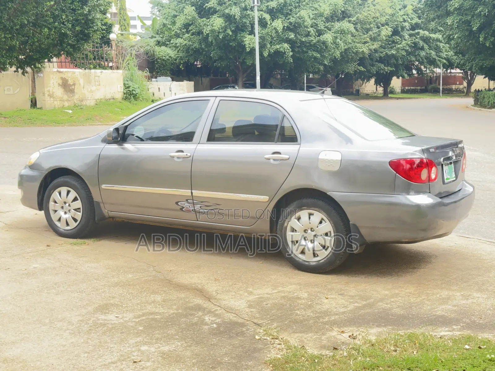 Toyota Corolla 2005 Gray