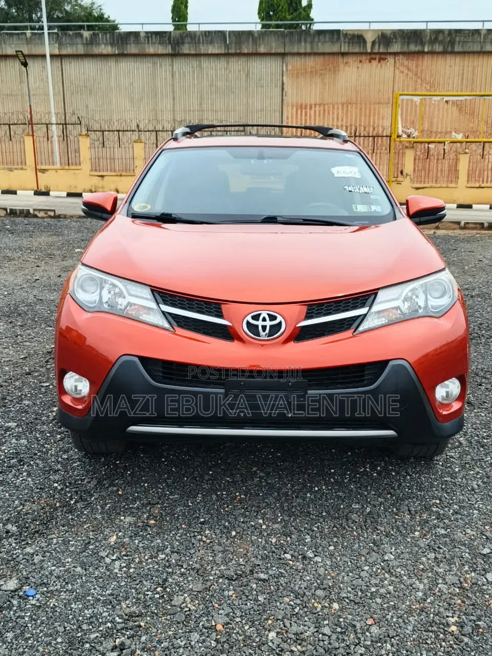 Toyota RAV4 2016 Gold