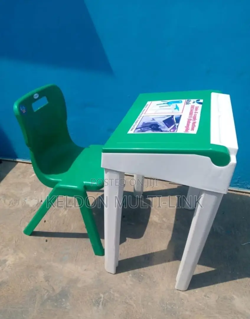 Plastic Table and Chair for Primary and Secondary