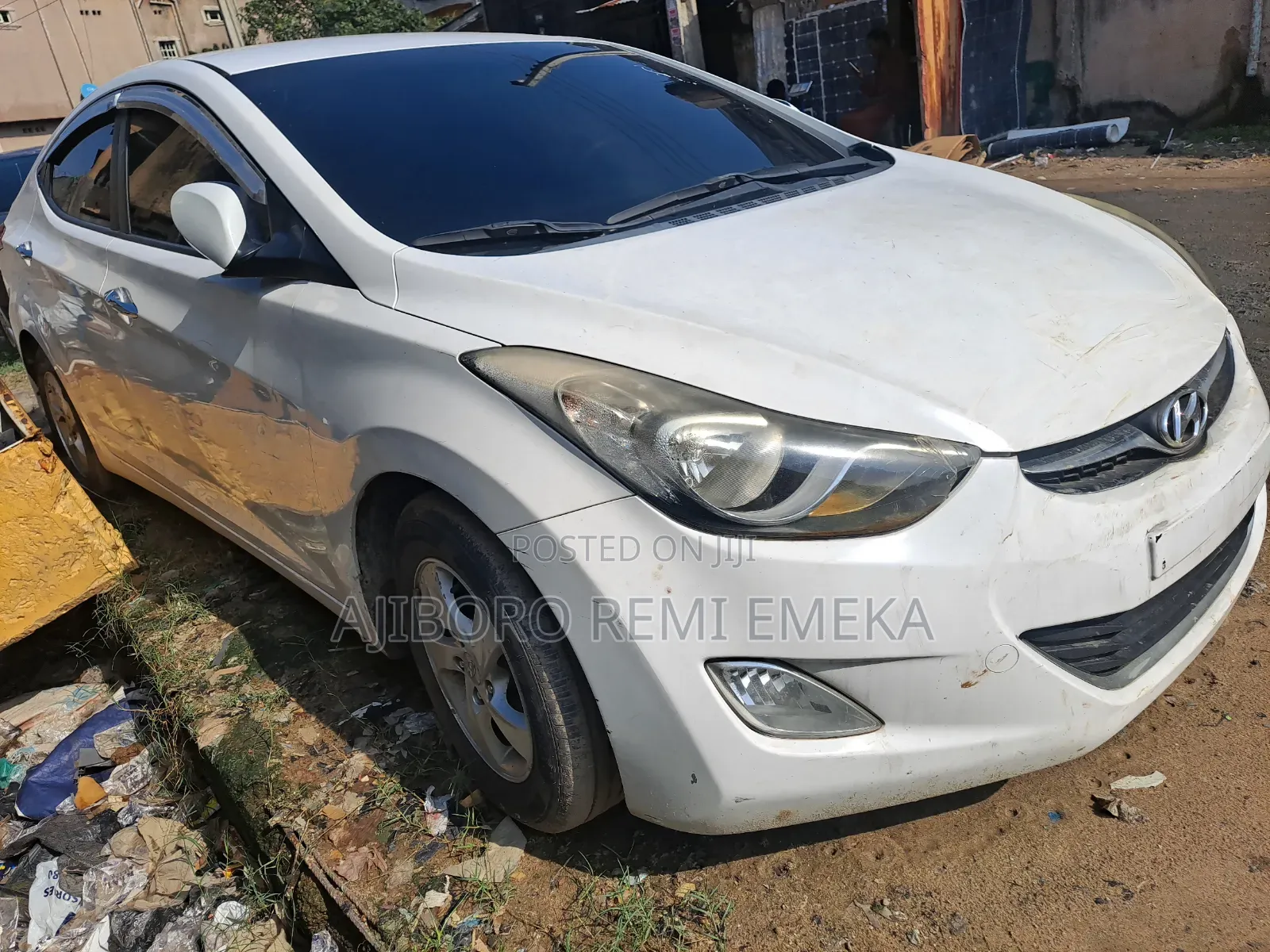 Hyundai Avante 2012 White